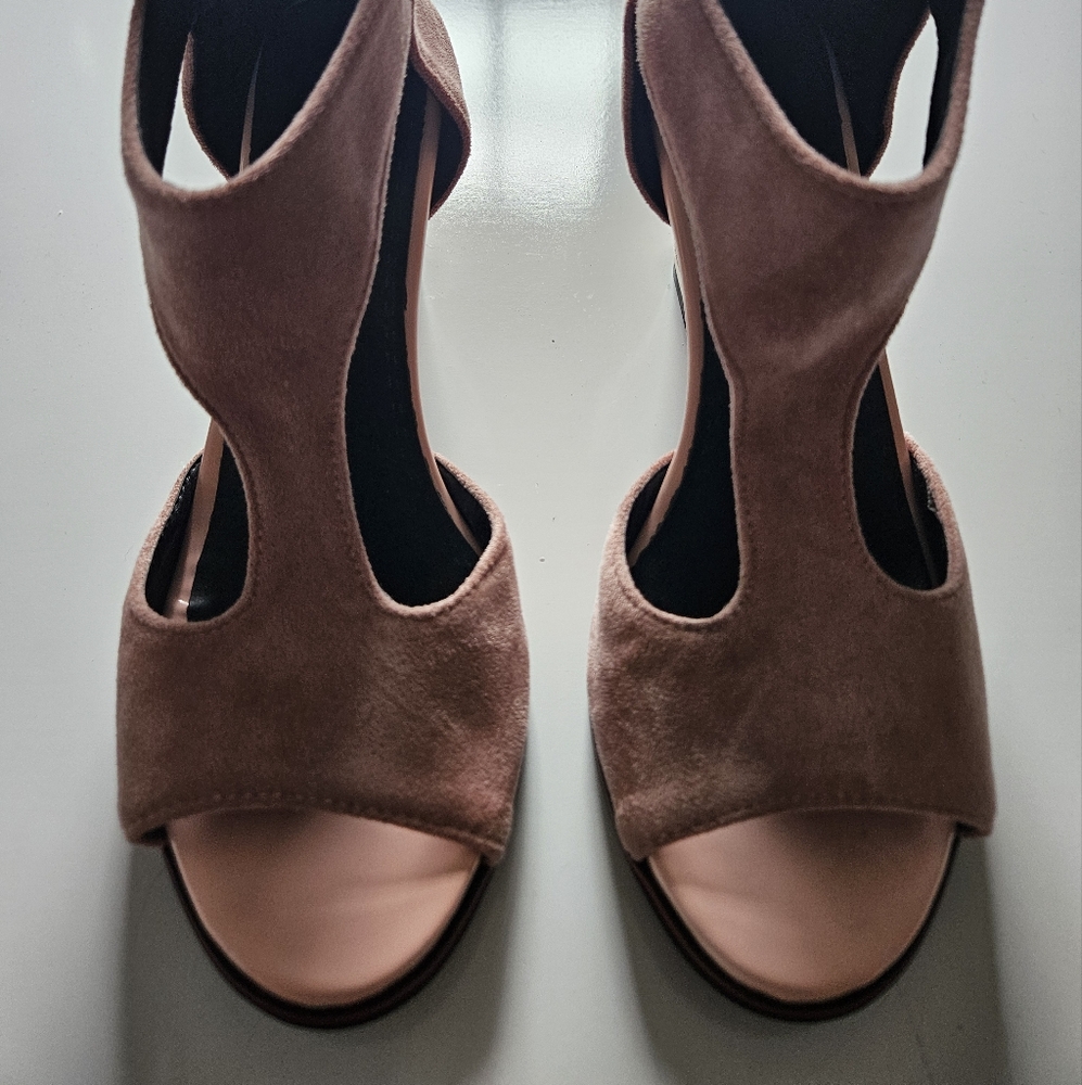 SANDALS - Picture 2 of 11